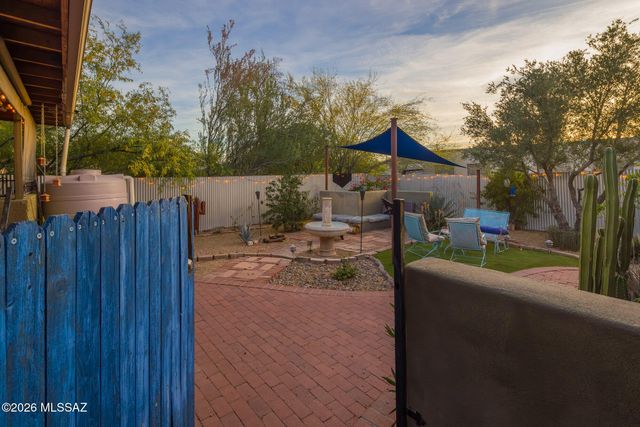 713 N 11th Avenue, Tucson, AZ 85705