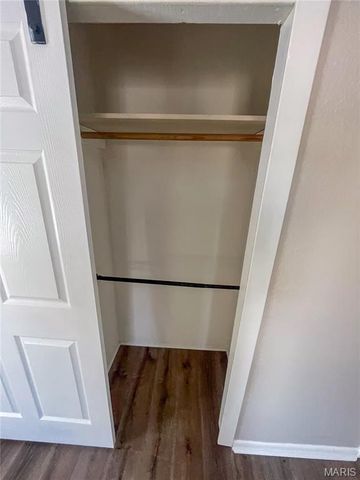 3524 Theresa Avenue, St Ann, MO 63074