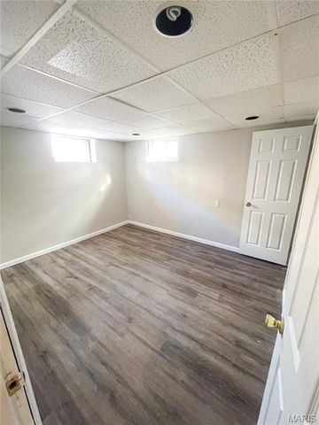 3524 Theresa Avenue, St Ann, MO 63074