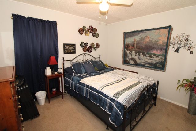 219 Warren Rd, El Dorado, KS 67042