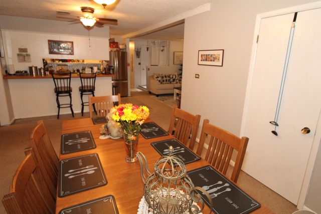 219 Warren Rd, El Dorado, KS 67042