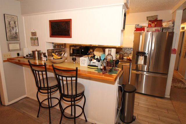 219 Warren Rd, El Dorado, KS 67042