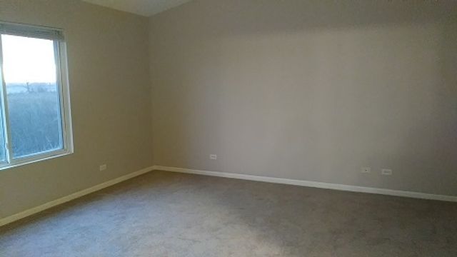 1872 Candlelight Circle, Montgomery, IL 60538
