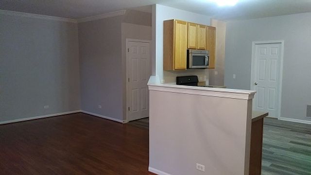 1872 Candlelight Circle, Montgomery, IL 60538
