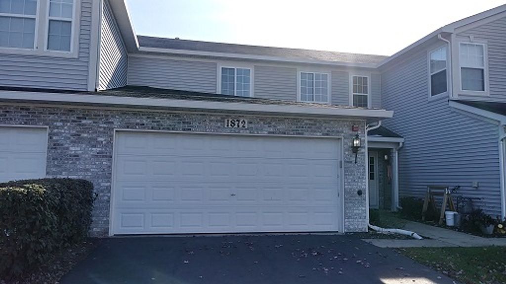 1872 Candlelight Circle, Montgomery, IL 60538
