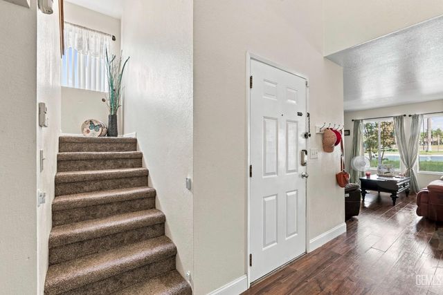 14500 Las Palmas Drive 1, Bakersfield, CA 93306