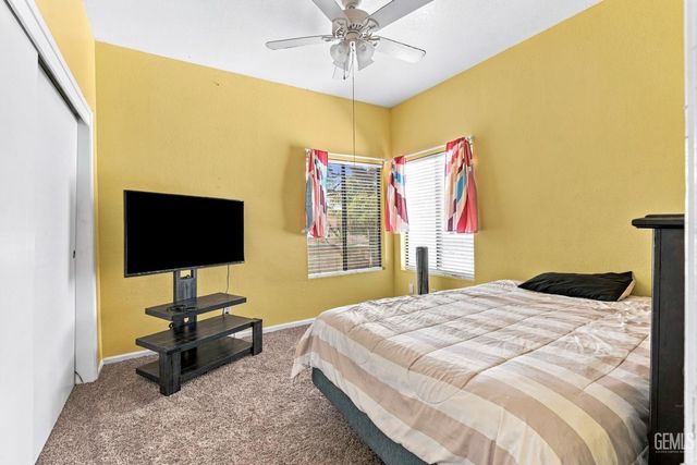 14500 Las Palmas Drive 1, Bakersfield, CA 93306