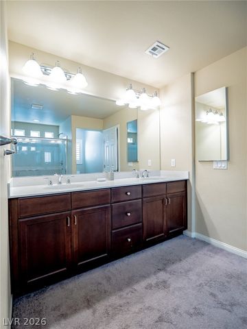 8104 Russell Creek Court, Las Vegas, NV 89139