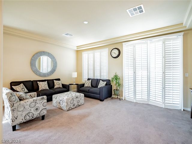 8104 Russell Creek Court, Las Vegas, NV 89139