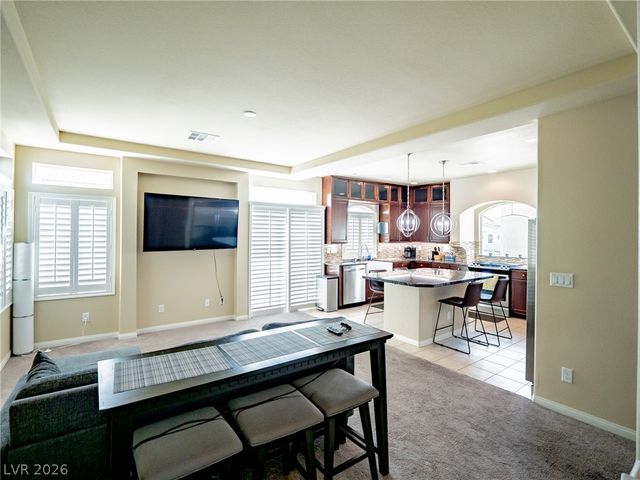 8104 Russell Creek Court, Las Vegas, NV 89139