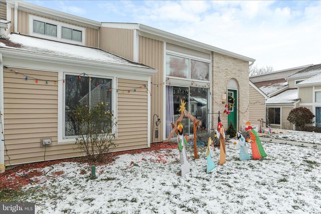 1672 WOODLANDS RUN, Hagerstown, MD 21742