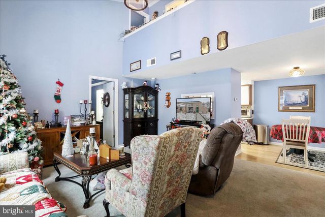 1672 WOODLANDS RUN, Hagerstown, MD 21742