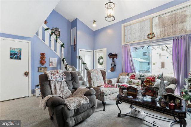 1672 WOODLANDS RUN, Hagerstown, MD 21742