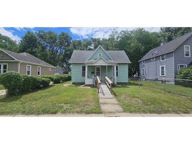 1130 6th Street, Beloit, WI 53511