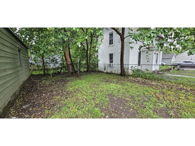 1130 6th Street, Beloit, WI 53511