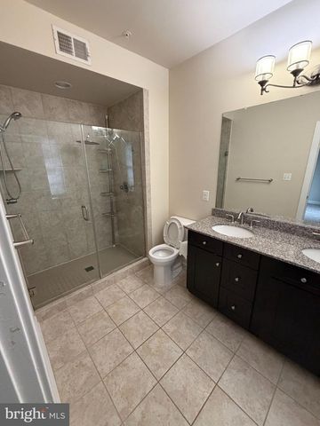 3184 YEAGER DR, Herndon, VA 20171