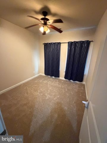 3184 YEAGER DR, Herndon, VA 20171