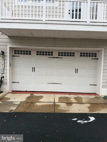 3184 YEAGER DR, Herndon, VA 20171