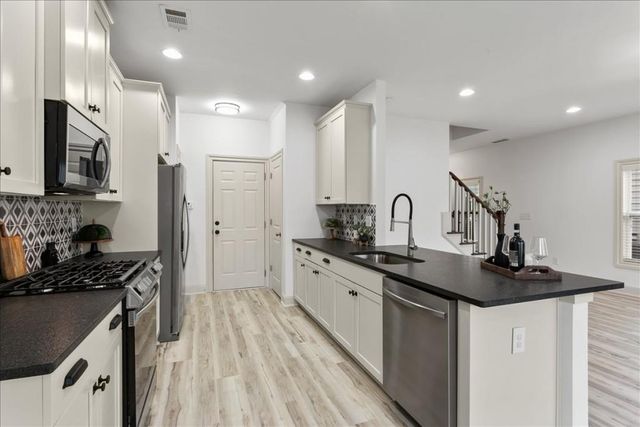 1520 Craftsman Road, Atlanta, GA 30318