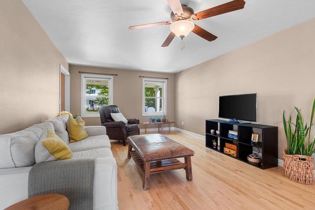 839 MANDALAY TERRACE, De Pere, WI 54115