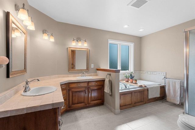 839 MANDALAY TERRACE, De Pere, WI 54115