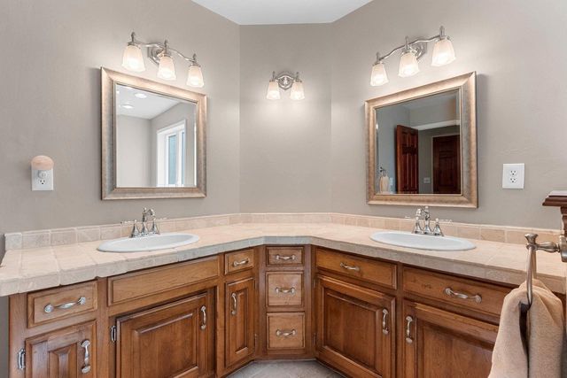 839 MANDALAY TERRACE, De Pere, WI 54115