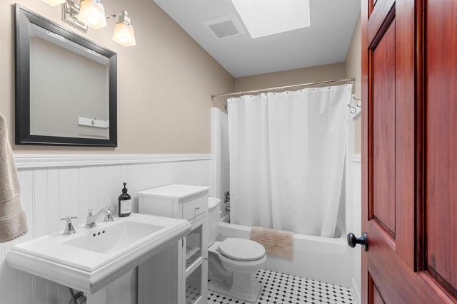839 MANDALAY TERRACE, De Pere, WI 54115