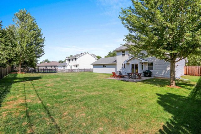 839 MANDALAY TERRACE, De Pere, WI 54115