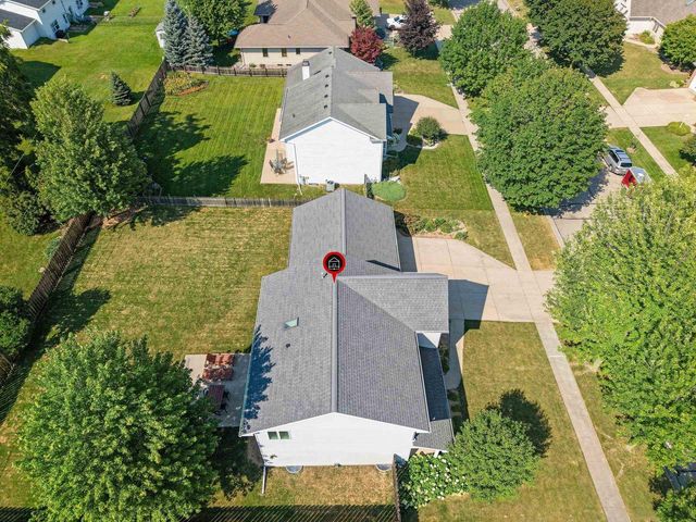 839 MANDALAY TERRACE, De Pere, WI 54115
