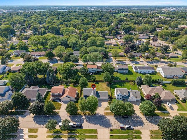 839 MANDALAY TERRACE, De Pere, WI 54115