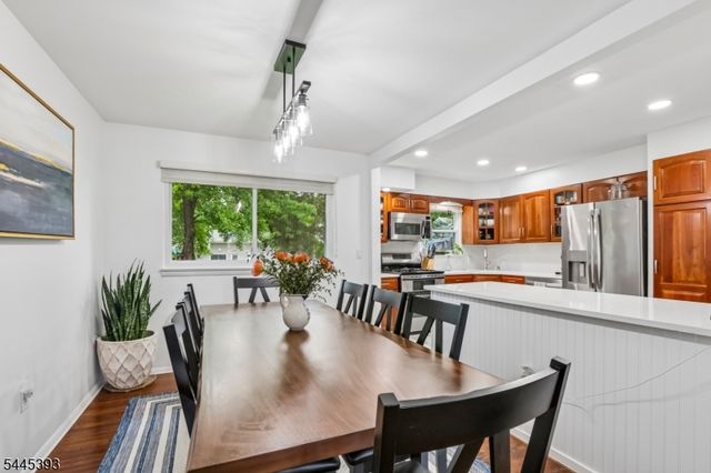 49 Sycamore St, Somerville Boro, NJ 08876