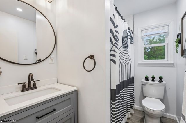 49 Sycamore St, Somerville Boro, NJ 08876