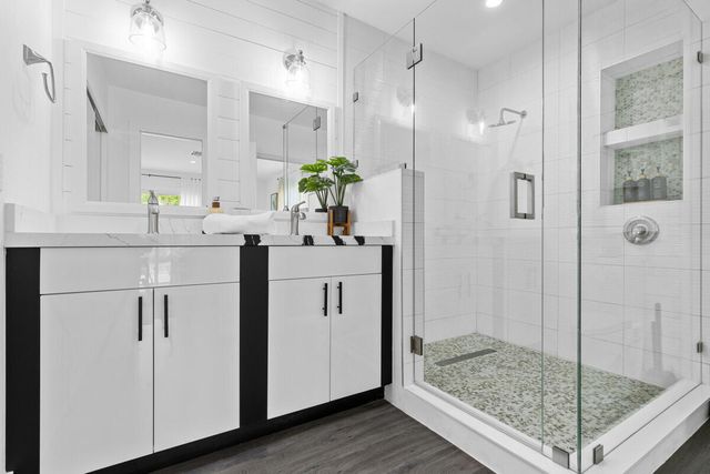 1456 Cross Way, West Palm Beach, FL 33401