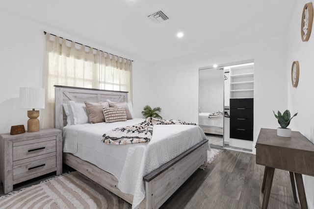 1456 Cross Way, West Palm Beach, FL 33401