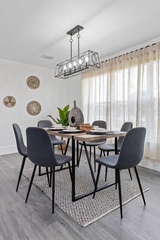 1456 Cross Way, West Palm Beach, FL 33401