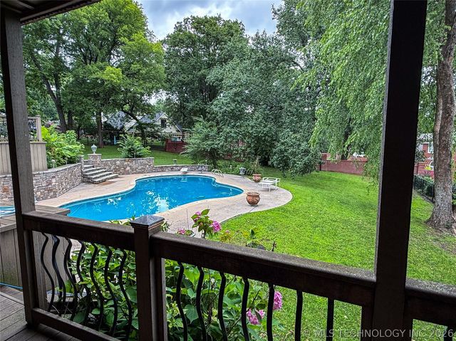 9823 S Knoxville Avenue, Tulsa, OK 74137