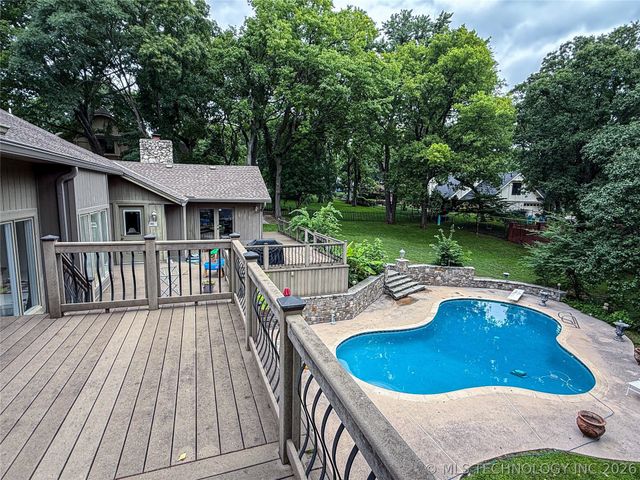 9823 S Knoxville Avenue, Tulsa, OK 74137