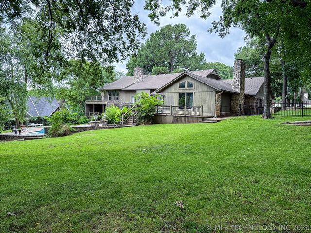 9823 S Knoxville Avenue, Tulsa, OK 74137