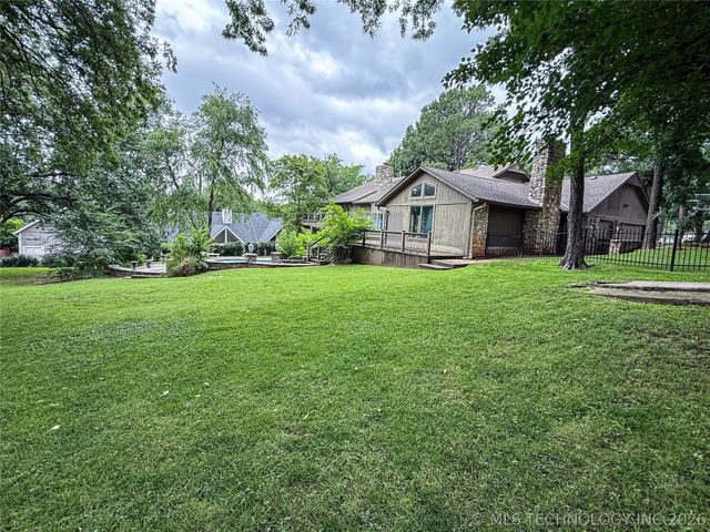 9823 S Knoxville Avenue, Tulsa, OK 74137