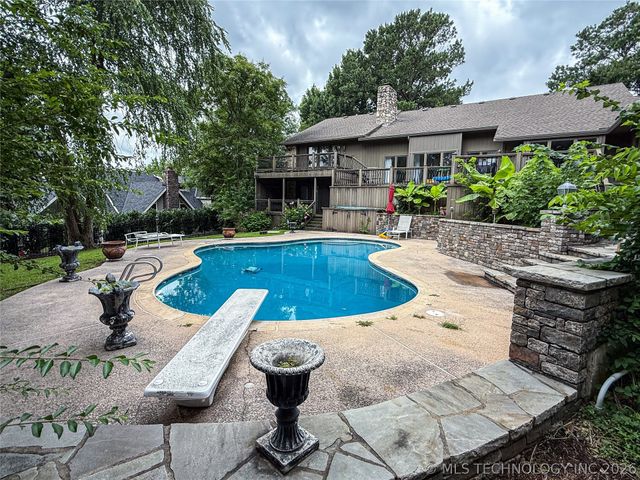9823 S Knoxville Avenue, Tulsa, OK 74137