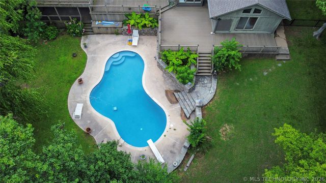 9823 S Knoxville Avenue, Tulsa, OK 74137