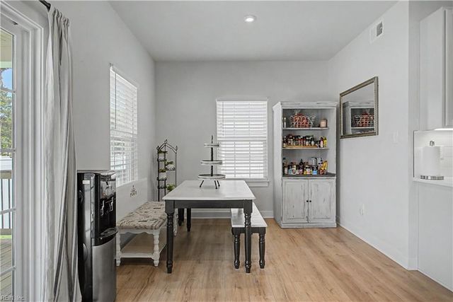 118 Oxford RN, Poquoson, VA 23662
