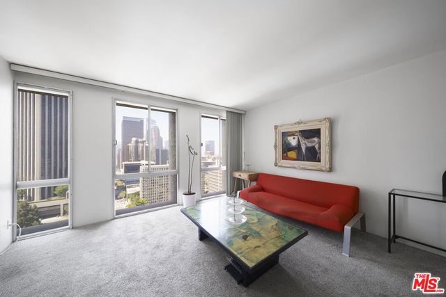 800 W 1st Street 1807, Los Angeles, CA 90012