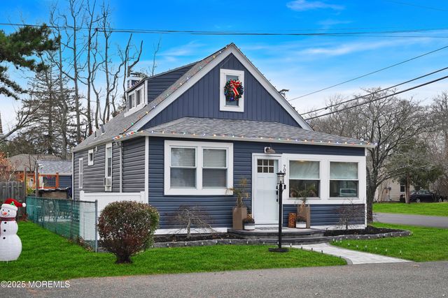 700 Navesink Avenue, Ocean Gate, NJ 08740