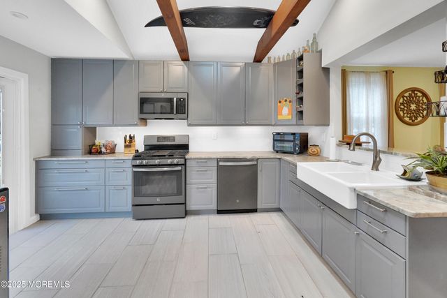 700 Navesink Avenue, Ocean Gate, NJ 08740