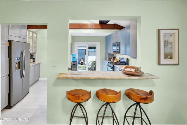 700 Navesink Avenue, Ocean Gate, NJ 08740