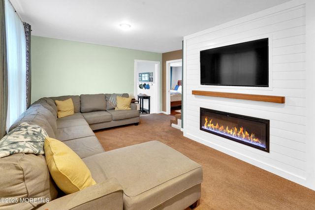 700 Navesink Avenue, Ocean Gate, NJ 08740