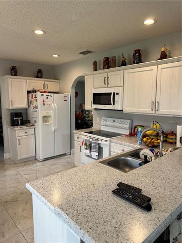 648 PARAKEET COURT, Kissimmee, FL 34759