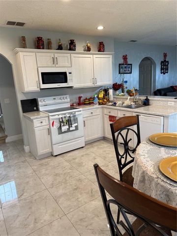 648 PARAKEET COURT, Kissimmee, FL 34759