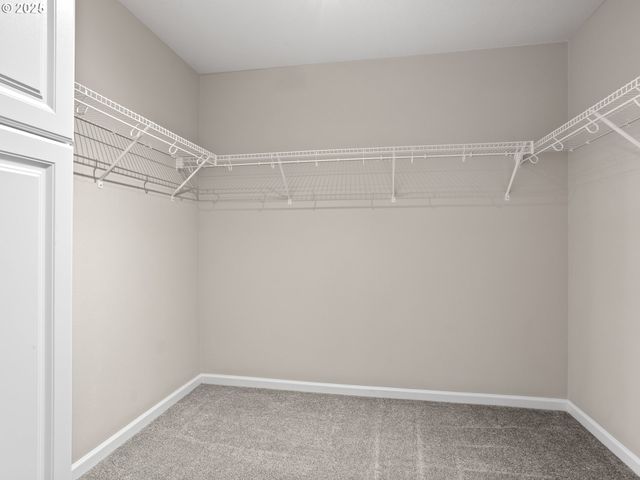 310 Sw MT ADAMS St, Mc Minnville, OR 97128